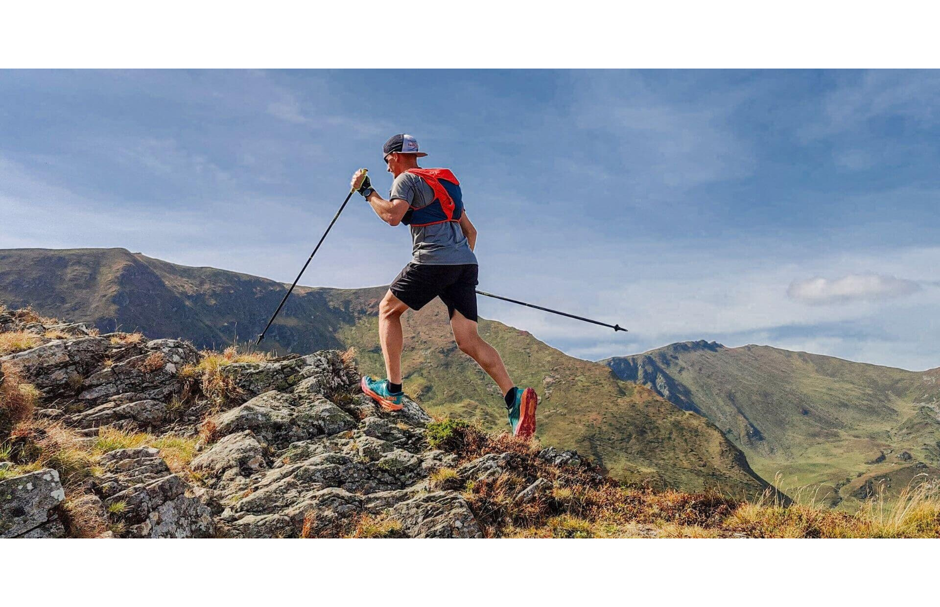 Correr con bastones: ¿merece la pena? ¿Cómo elegir bastones para correr y empezar esta aventura?